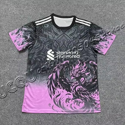 2025 nouveaux maillots de Football Liverpool