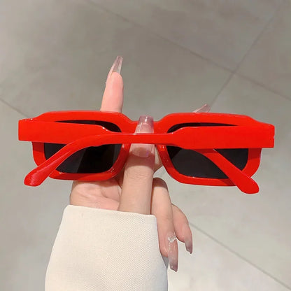 Nouveaux hommes Vintage Rectangle cadre lunettes de soleil mode rétro lunettes de soleil marque de luxe Design lunettes UV400 lunettes femmes lunettes